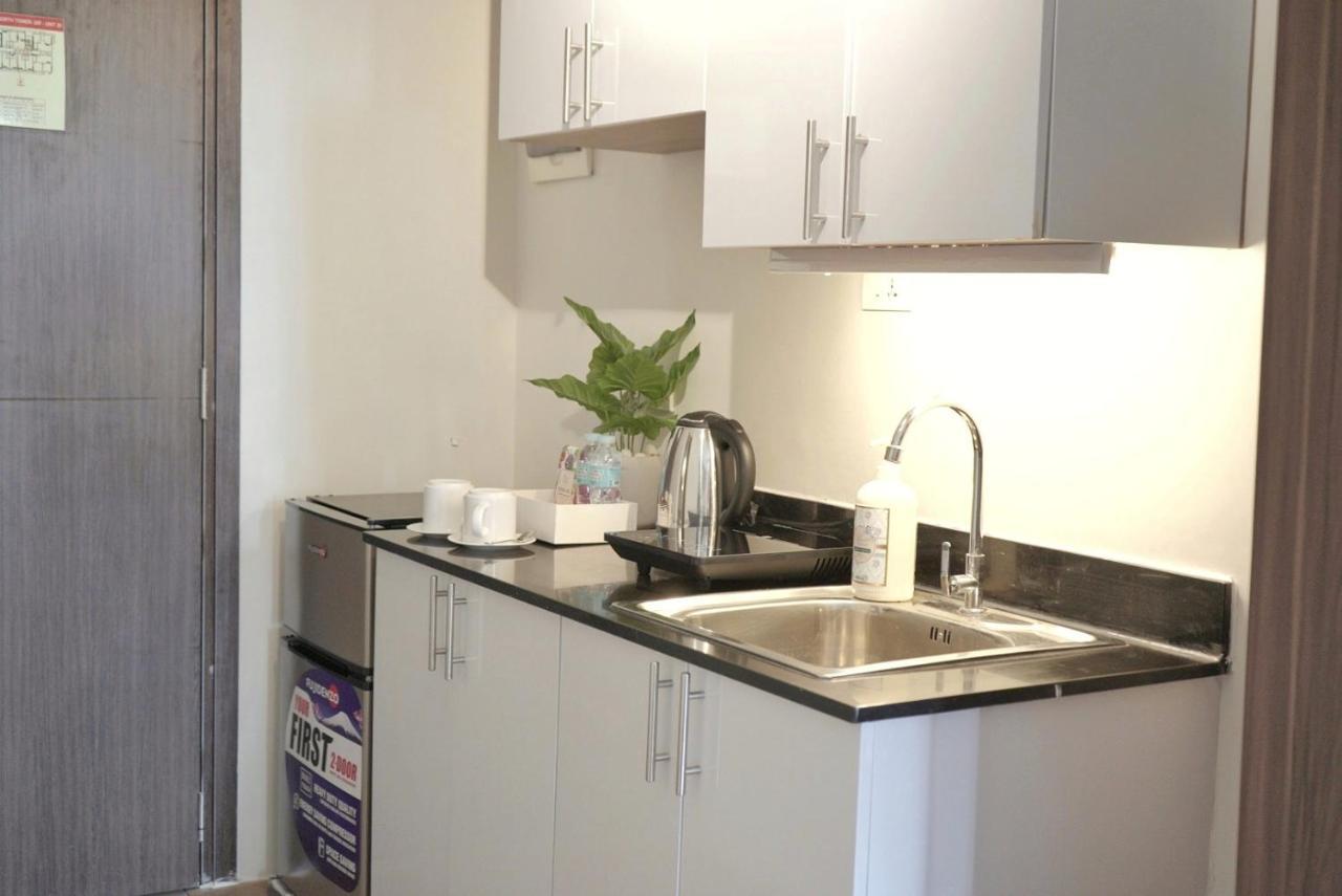 Quince Studio W/ Balcony Orochi Staycation Ph At Loop Tower Cdo 卡加盐德奥罗 外观 照片